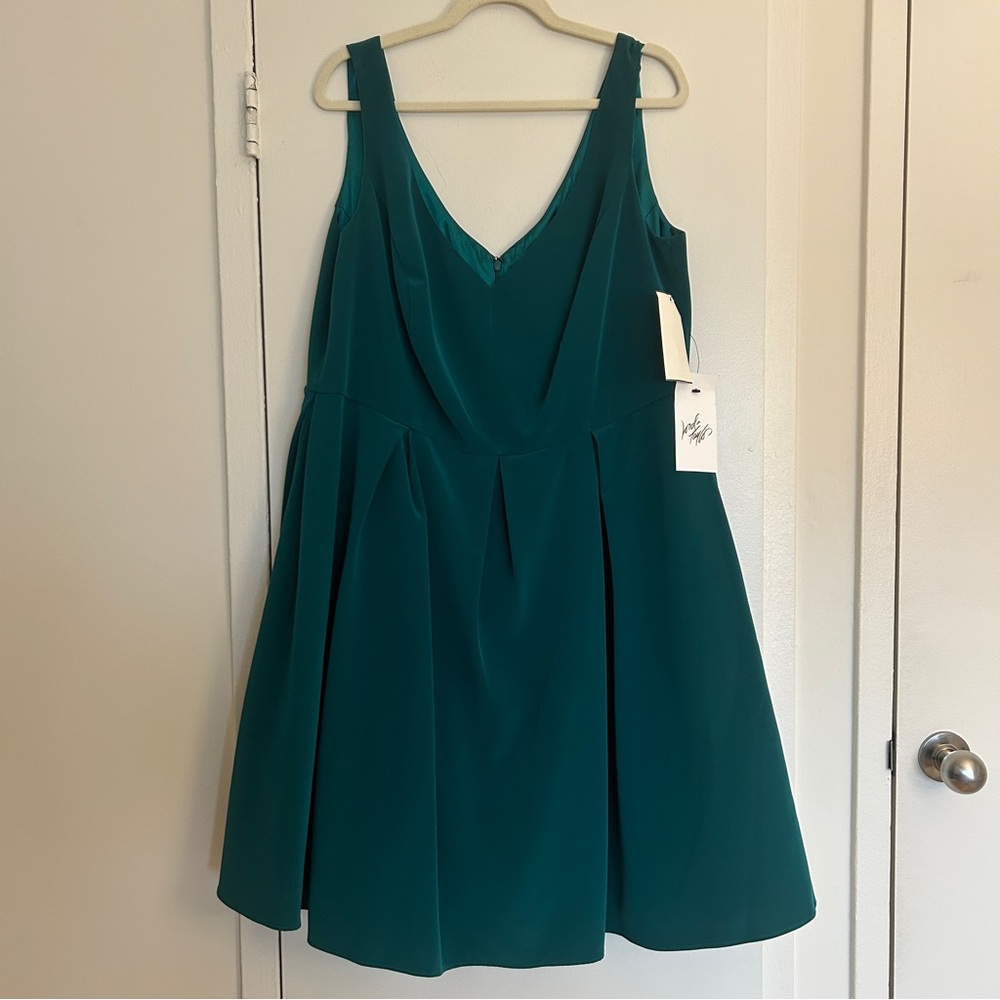 ABS by Allen Schwartz Holiday Cocktail Party Dress Emerald Green NWT (Size 18W)